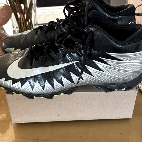 Nike Other - Size 13 Nike Football Cleats- Alpha Menace Shark